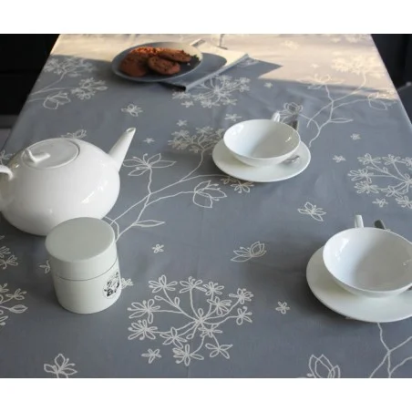 Wipe clean tablecloth Astrancia grey