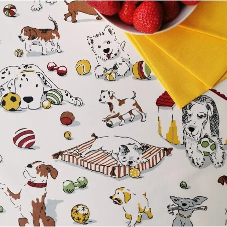 Wipe clean tablecloth Dogs round or oval